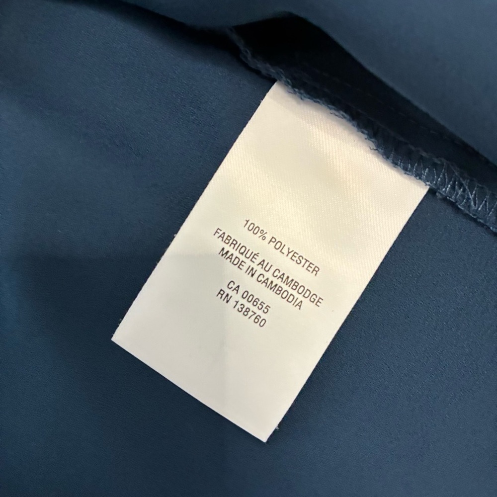 Reitmans Women's Blue Sleeveless Top. Size XXL. Feels silky! NWOT versatile! - Picture 9 of 9